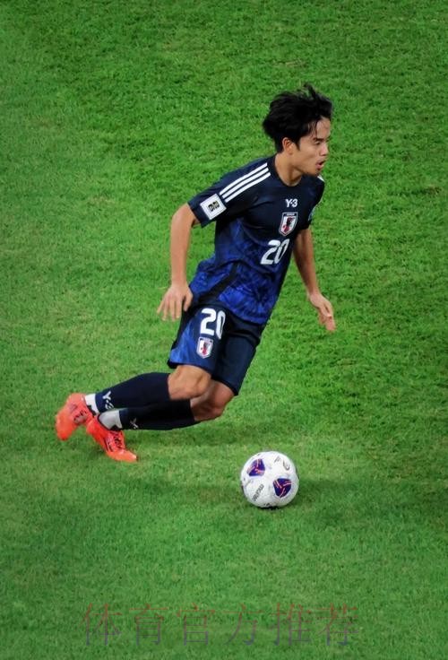 皇马可回购久保建英 但球员潜在的高薪或成为阻碍 皇马可回购久保建英 但球员潜在的高薪或成为阻碍